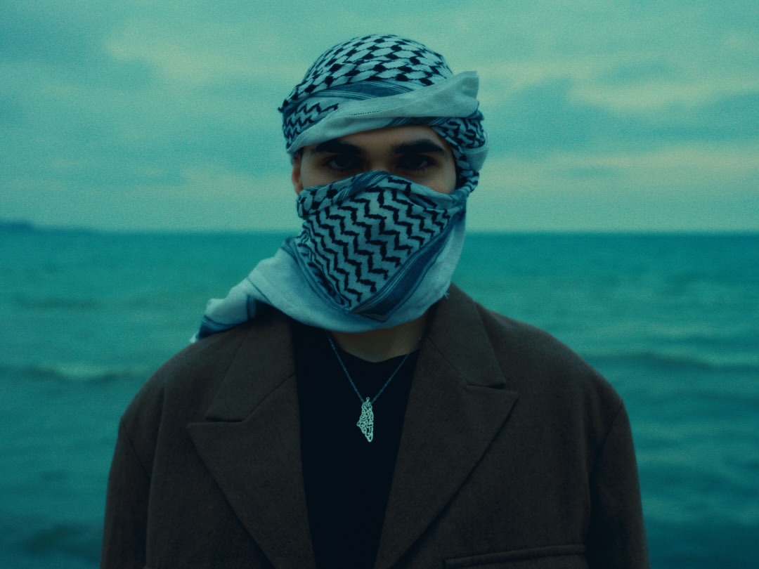 Yaffa still in my heart
🍉♥️
Poem of resistance by @bxdaro
Talent @bxdaro
Shot+edit+color @elmoudia